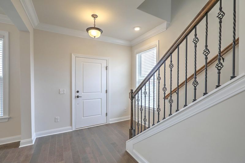 145 Rowans Creek Dr, Charleston, SC 29492