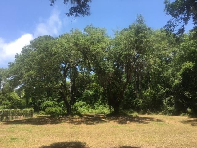 1538 Hamlin Rd, Mount Pleasant, SC 29466