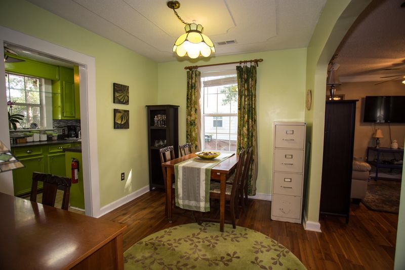 4954 Pinetree Ln, North Charleston, SC 29405