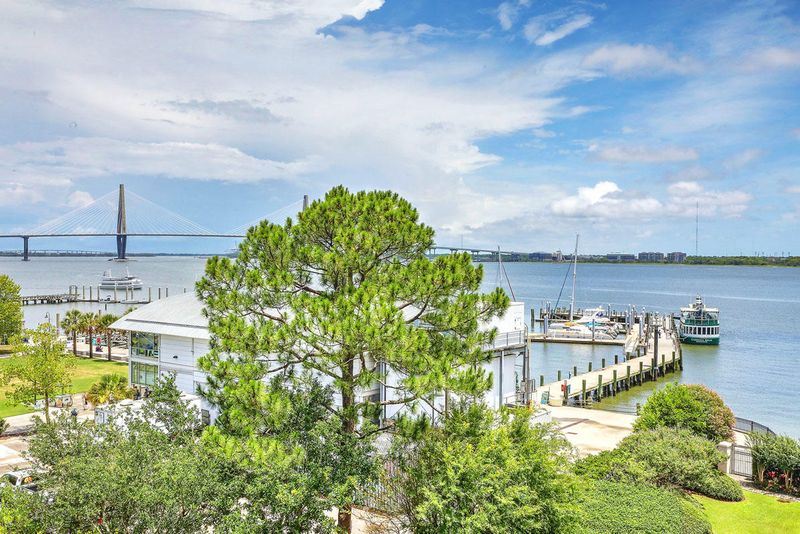 2 Wharfside St #5-E, Charleston, SC 29401