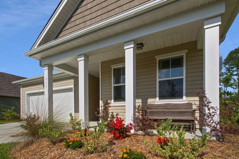 311 Knawl Rd, Moncks Corner, SC 29461