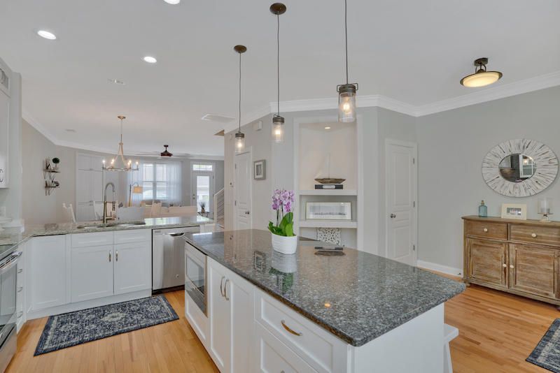 2261 Daniel Island Dr, Charleston, SC 29492