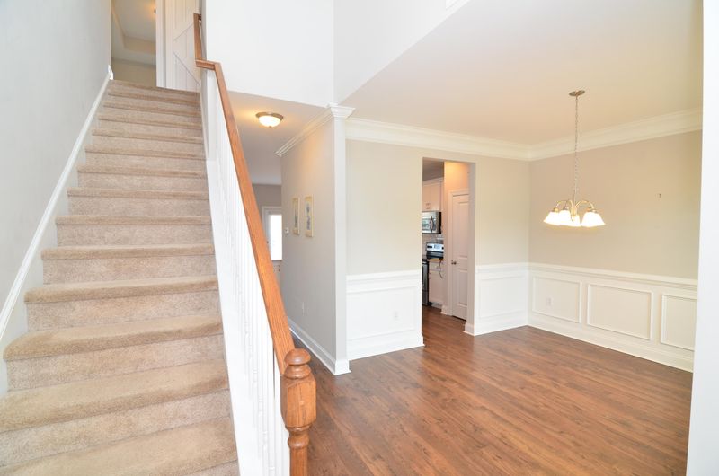 8128 Saveur Ln, Charleston, SC 29406
