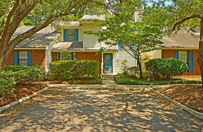 2 Indigo Ln, Goose Creek, SC 29445