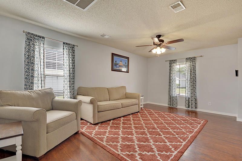 134 Tyron Rd, Summerville, SC 29483