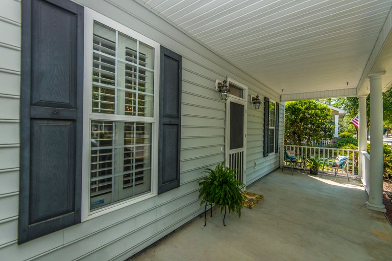 1414 Whispering Oak Trl, Mount Pleasant, SC 29466