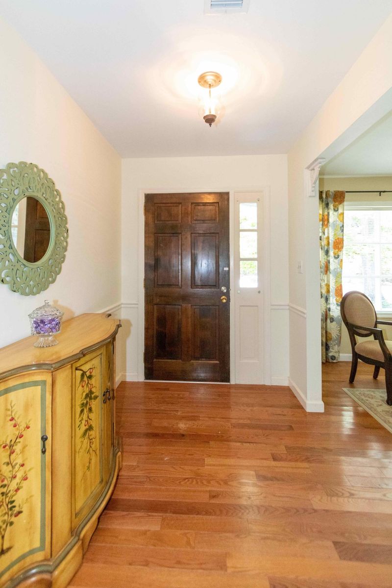 757 Stiles Dr, Charleston, SC 29412