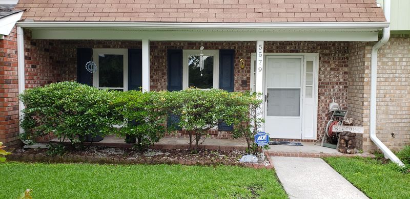 5579 Fowler Dr, North Charleston, SC 29418