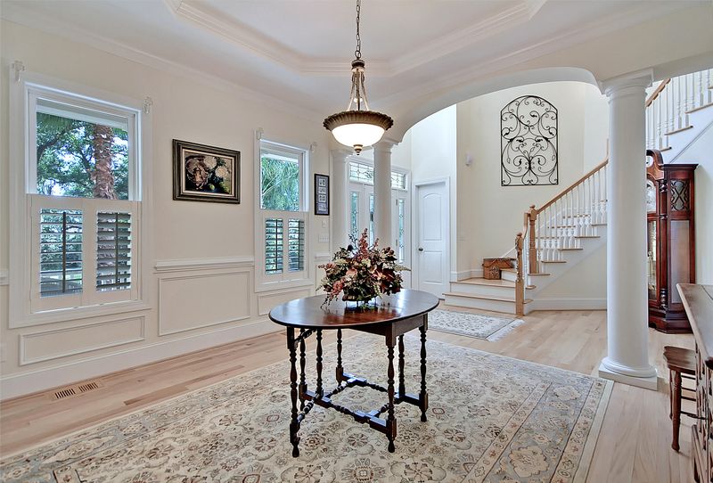 1412 S Edgewater Dr, Charleston, SC 29407