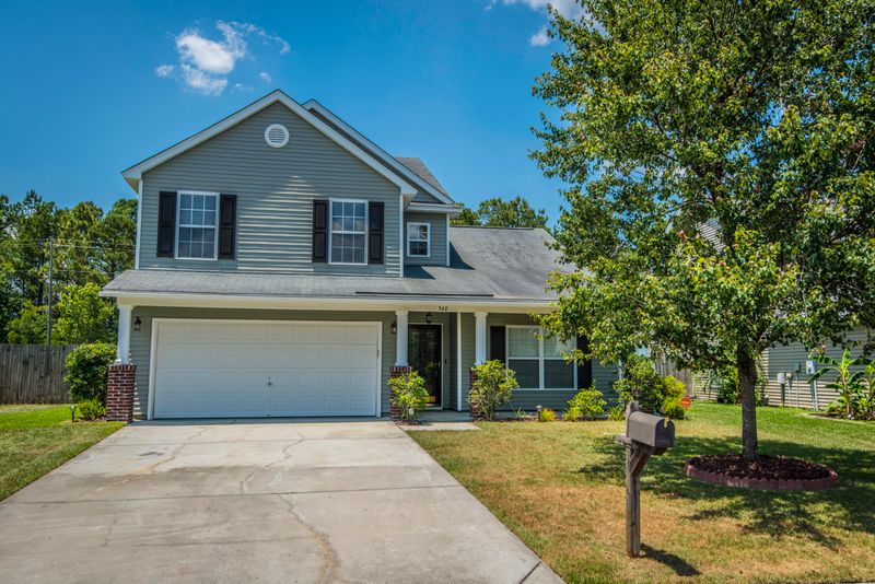 360 S Port Dr, Summerville, SC 29483