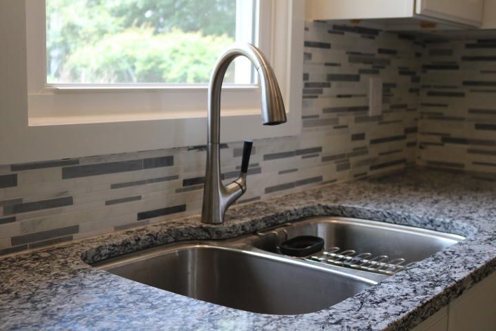 1203 Hampton Dr, Summerville, SC 29486