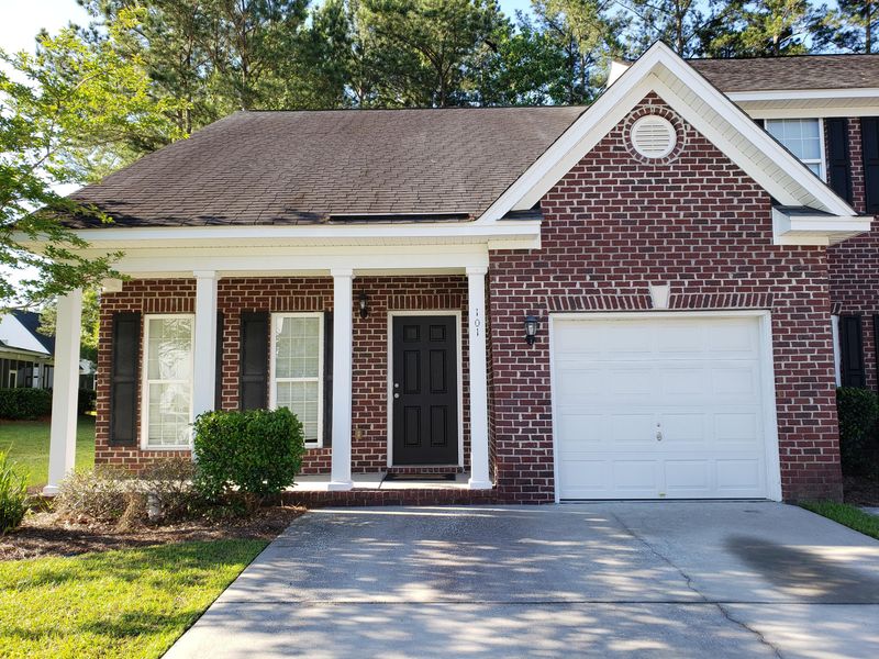 101 Napoli Ct, Ladson, SC 29456