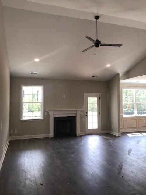 597 Yellow Leaf Ln, Summerville, SC 29486