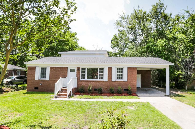 419 Annette Dr, Goose Creek, SC 29445