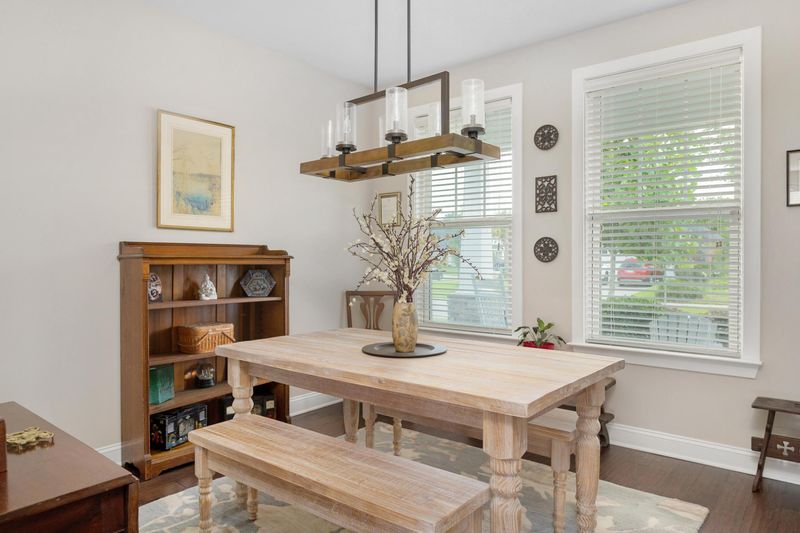 503 Mcenery Al, Charleston, SC 29412