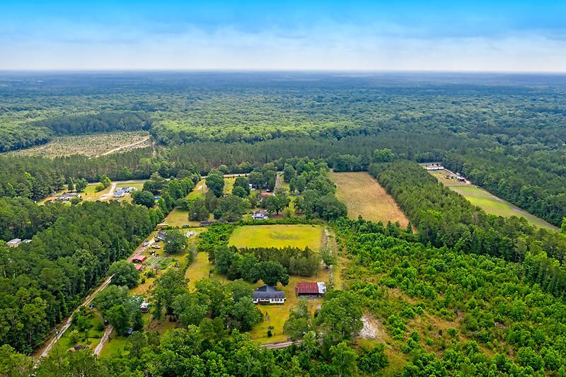491 Altman Pl, Ridgeville, SC 29472