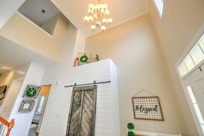 2100 Whisper Grass Cir, Mount Pleasant, SC 29466