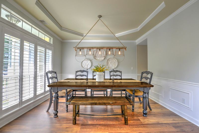 2100 Whisper Grass Cir, Mount Pleasant, SC 29466