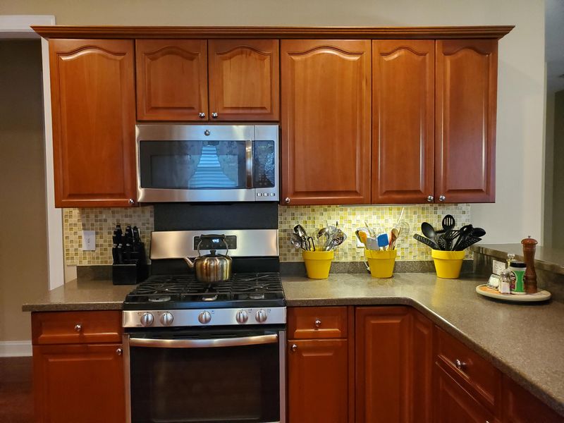 8588 Sentry Cir, North Charleston, SC 29420