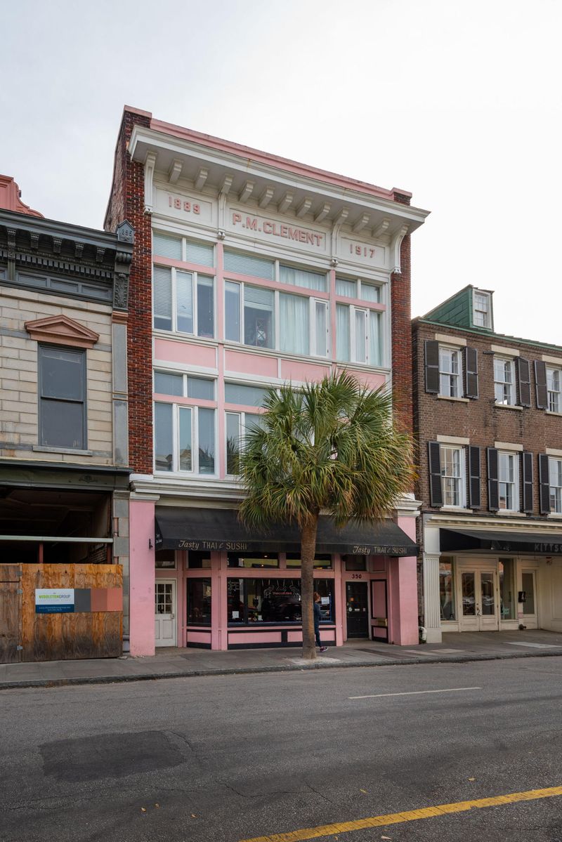 350 King St #206, Charleston, SC 29401