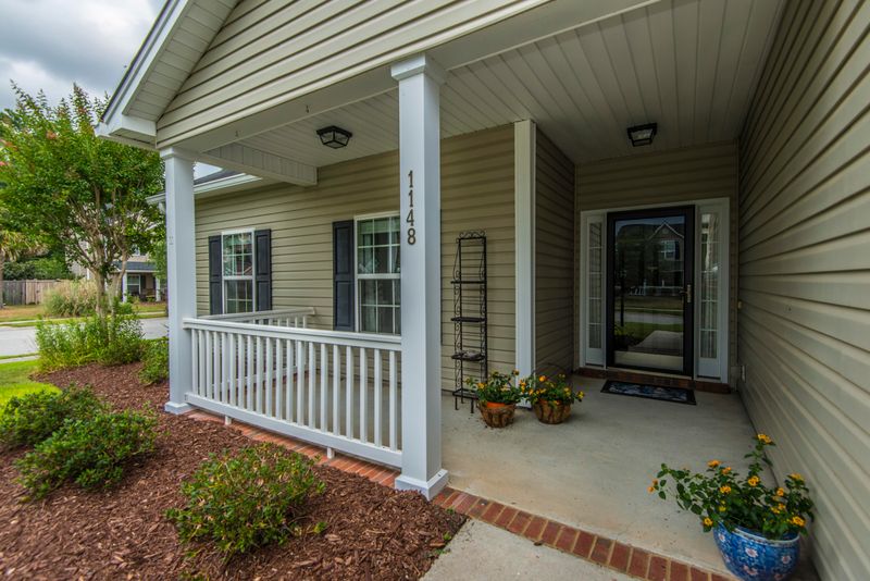 1148 Hammrick Ln, Johns Island, SC 29455