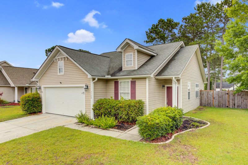 7140 Sweet Grass Blvd, Hanahan, SC 29410