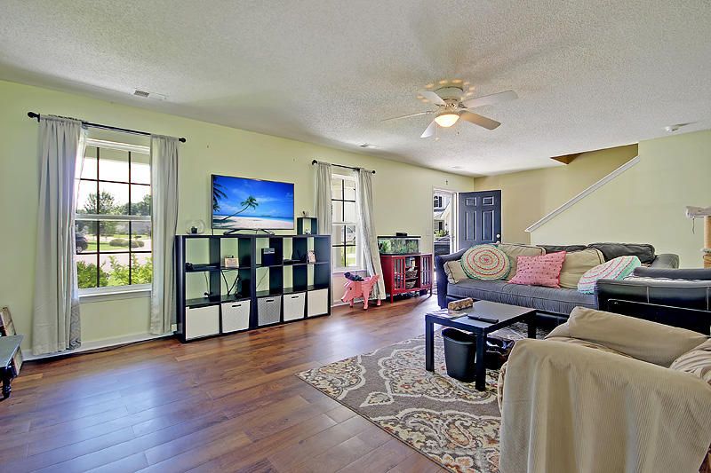 117 Bainsbury Ln, Summerville, SC 29483