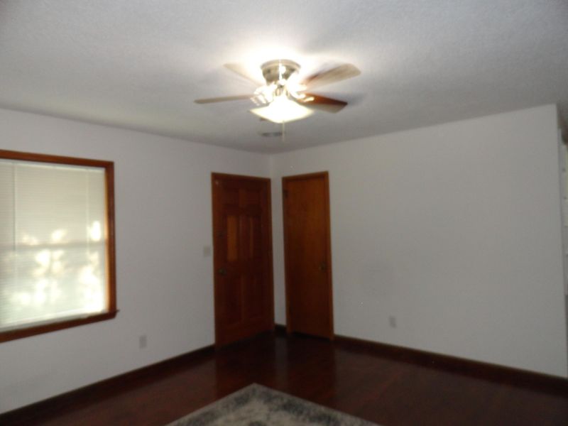 7525 Drum St, North Charleston, SC 29420