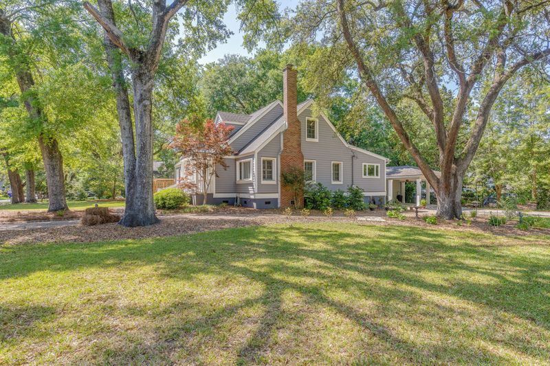 2142 Westrivers Rd, Charleston, SC 29412