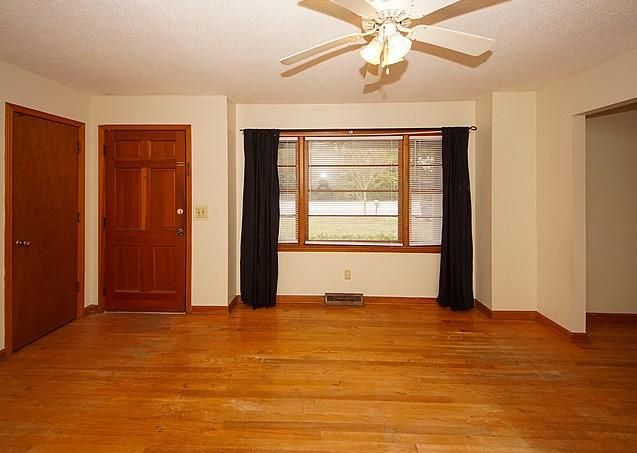 1051 Harbor View Rd, Charleston, SC 29412