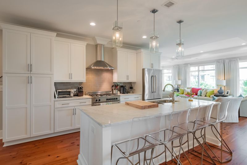155 Wingo Way #431, Mount Pleasant, SC 29464