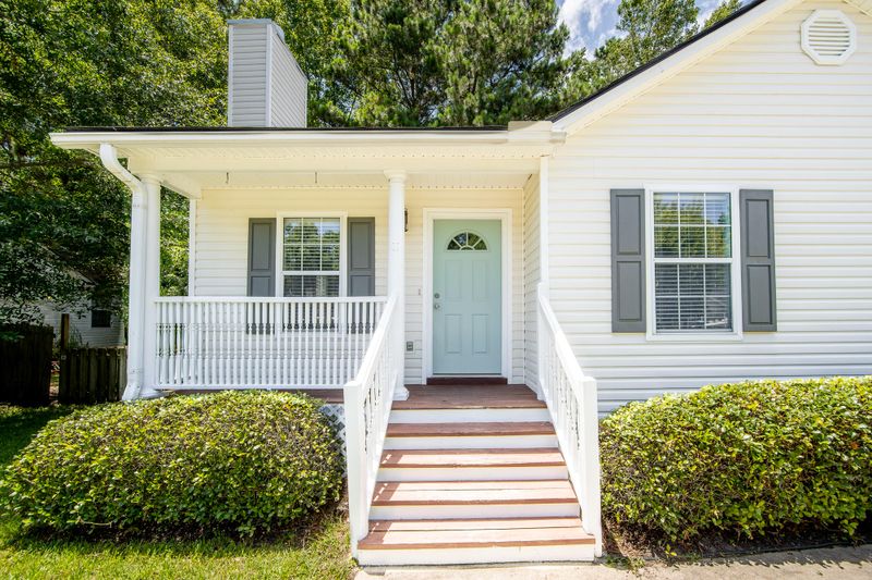 310 Stefan Dr, Charleston, SC 29412