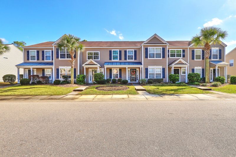 9027 Maple Grove Dr, Summerville, SC 29485