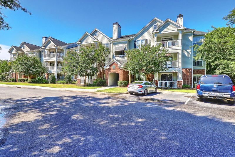 45 Sycamore Ave #133, Charleston, SC 29407