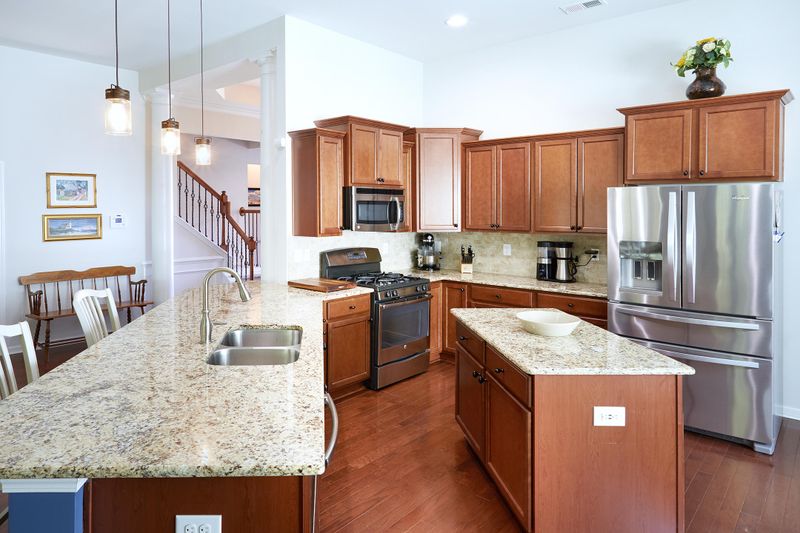 129 Carolina Wren Ave, Moncks Corner, SC 29461
