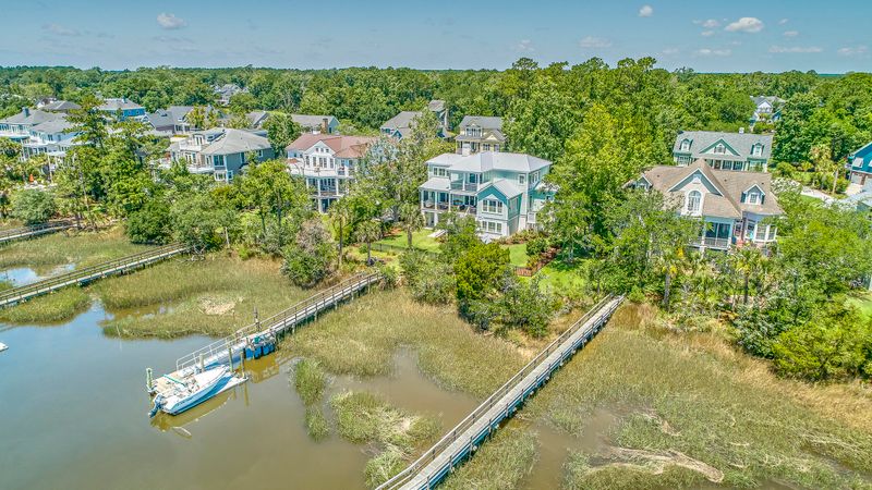 2176 Beckenham Dr, Mount Pleasant, SC 29466