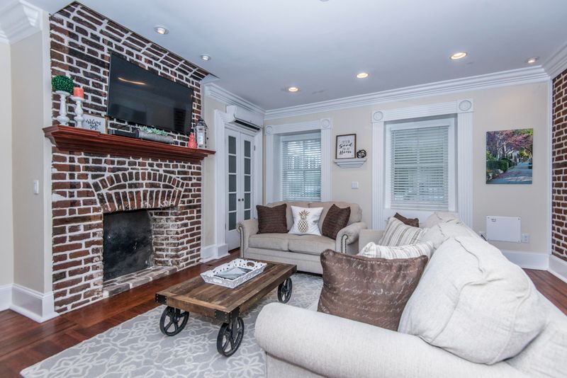 33 Pitt St #1, Charleston, SC 29401