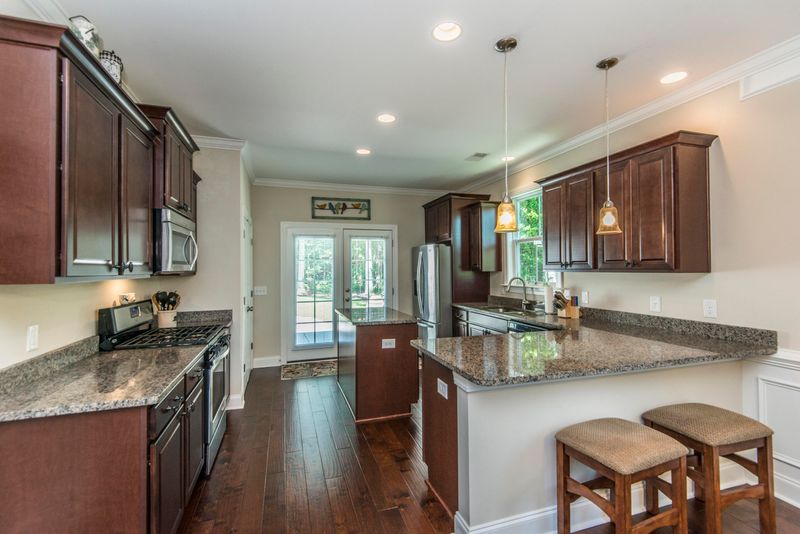 2914 Silver Lake Dr, Johns Island, SC 29455