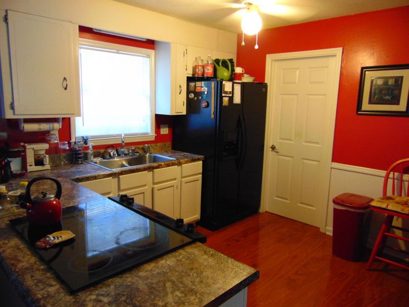 2448 Bengal Rd, North Charleston, SC 29406