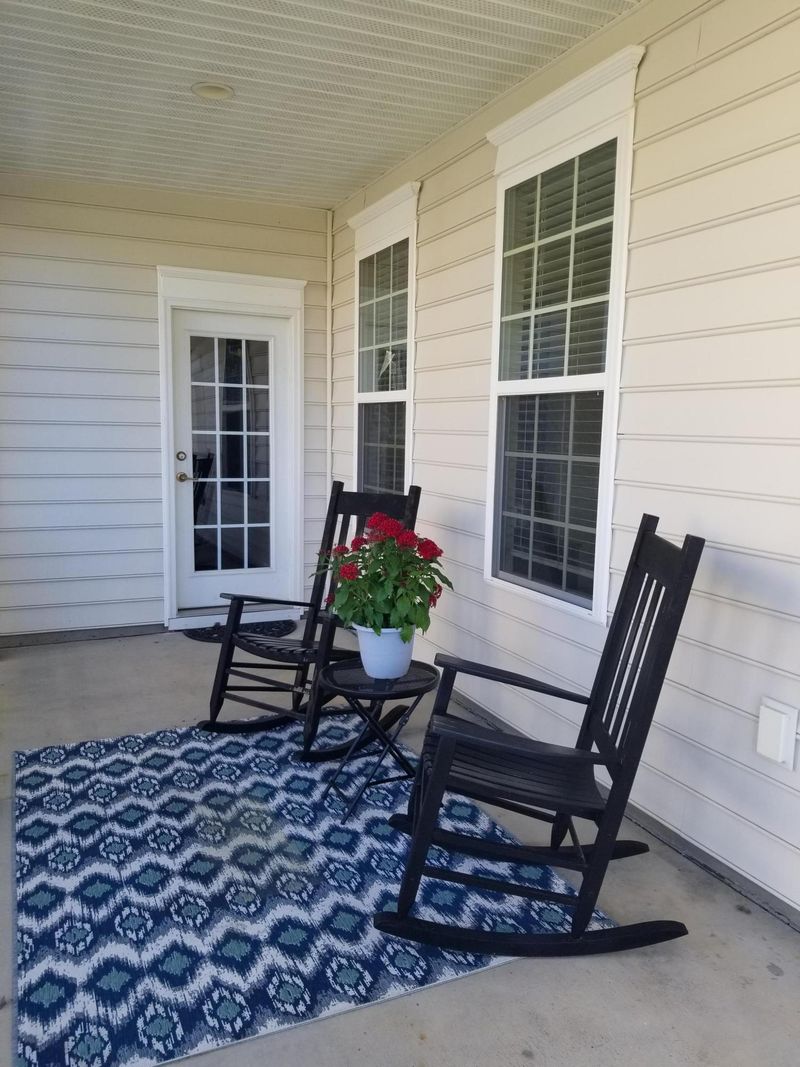 233 Berwick Dr, Summerville, SC 29483