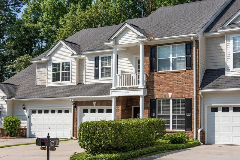 2420 Draymohr Ct, Mount Pleasant, SC 29466