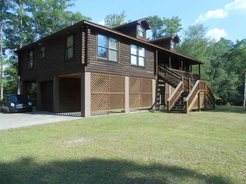 104 Canal St, Saint George, SC 29477