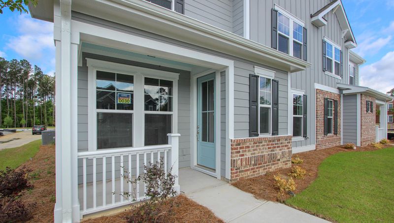 2672 Park West Blvd, Mount Pleasant, SC 29466
