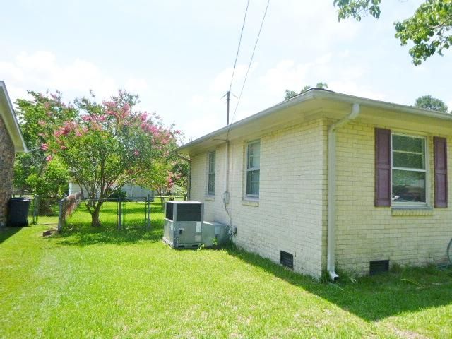 7080 N Kenwood Dr, North Charleston, SC 29406