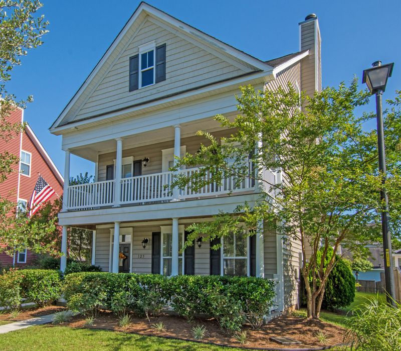 125 Scrapbook Ln, Summerville, SC 29483
