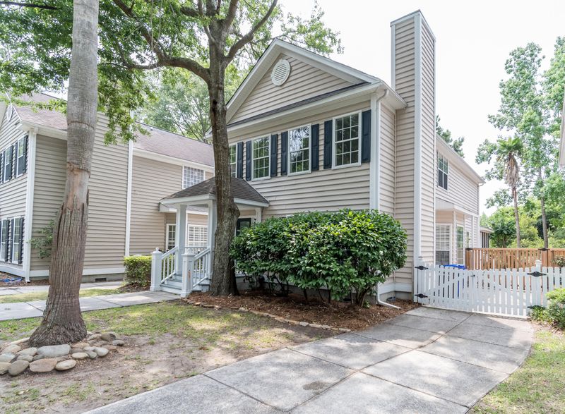 1117 Mathis Ferry Rd, Mount Pleasant, SC 29464
