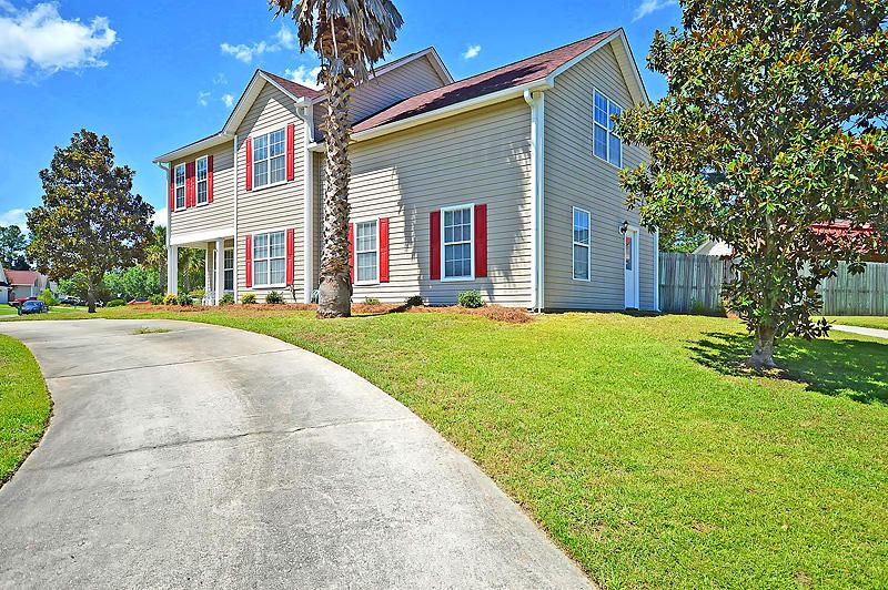 304 Bertram Rd, Summerville, SC 29485