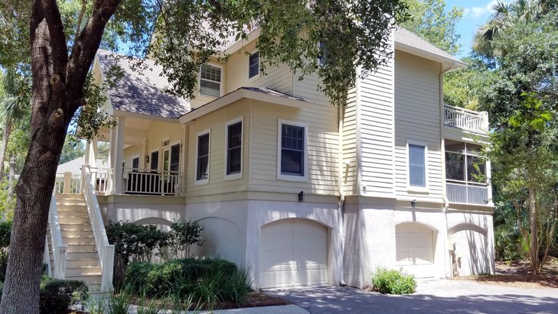 19 Ocean Green Dr, Kiawah Island, SC 29455