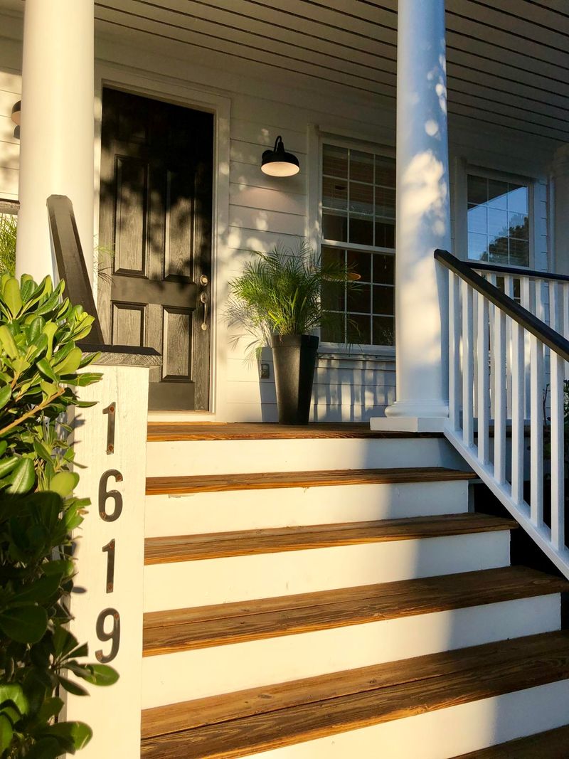1619 Ellsworth St, Mount Pleasant, SC 29466