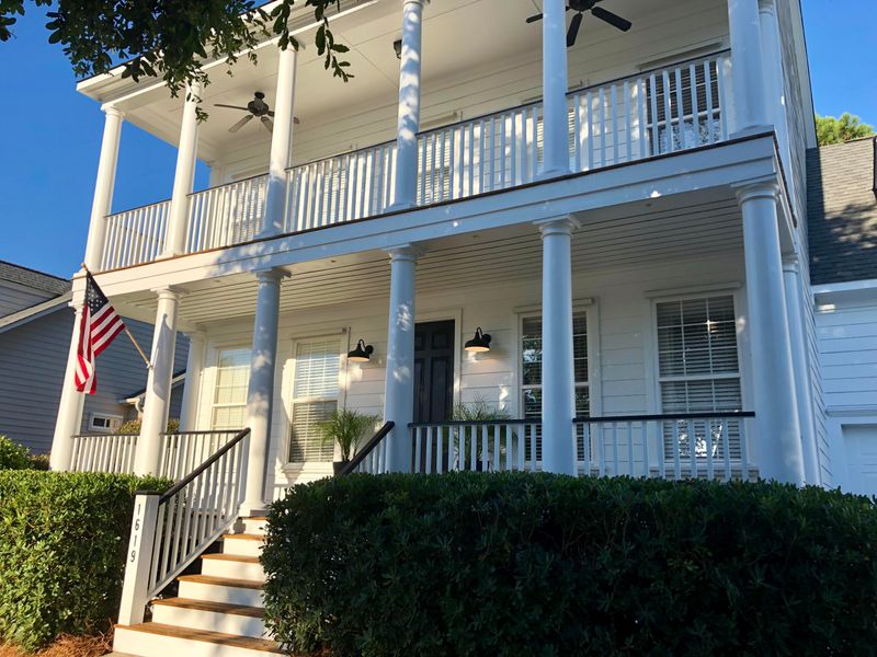 1619 Ellsworth St, Mount Pleasant, SC 29466